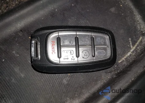 2020 Chrysler Voyager Lxi из США, поврежденный, VIN 2C4RC1DG3LR157110